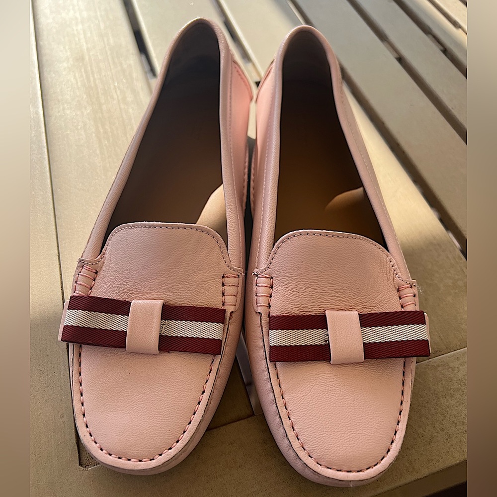 Brand new Bally Arianna loafers